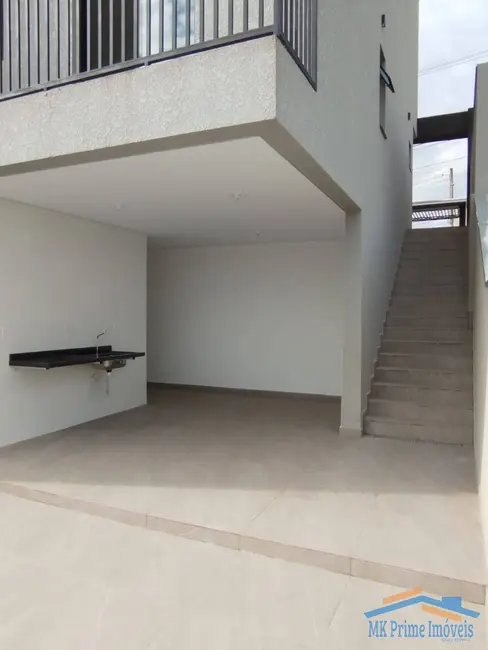 Sobrado com 3 quartos à venda, 175m2 em Portais (Polvilho), Cajamar - SP - imagem 5 Foto 5 de Sobrado com 3 quartos à venda, 175m2 em Portais (Polvilho), Cajamar - SP