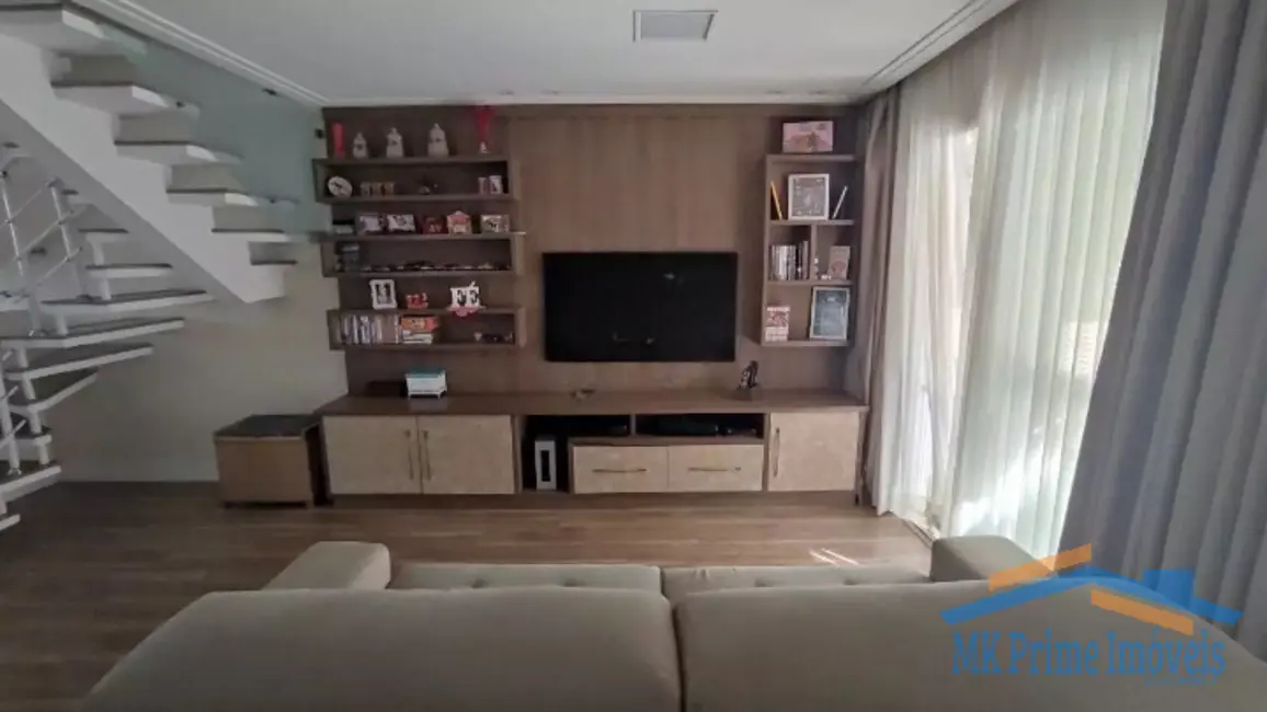 Casa de Condomínio com 3 quartos à venda, 88m2 em Chácara Quiriri, Carapicuiba - SP - imagem 2 Foto 2 de Casa de Condomínio com 3 quartos à venda, 88m2 em Chácara Quiriri, Carapicuiba - SP