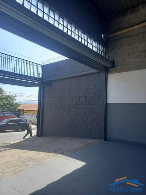 Armazém / Galpão à venda, 225m2 em Jardim Santo Estêvão, Carapicuiba - SP - imagem 7 Foto 7 de Armazém / Galpão à venda, 225m2 em Jardim Santo Estêvão, Carapicuiba - SP