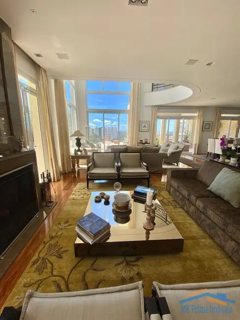 Casa de Condomínio com 5 quartos à venda, 1000m2 em Tamboré, Santana De Parnaiba - SP - imagem 5 Foto 5 de Casa de Condomínio com 5 quartos à venda, 1000m2 em Tamboré, Santana De Parnaiba - SP