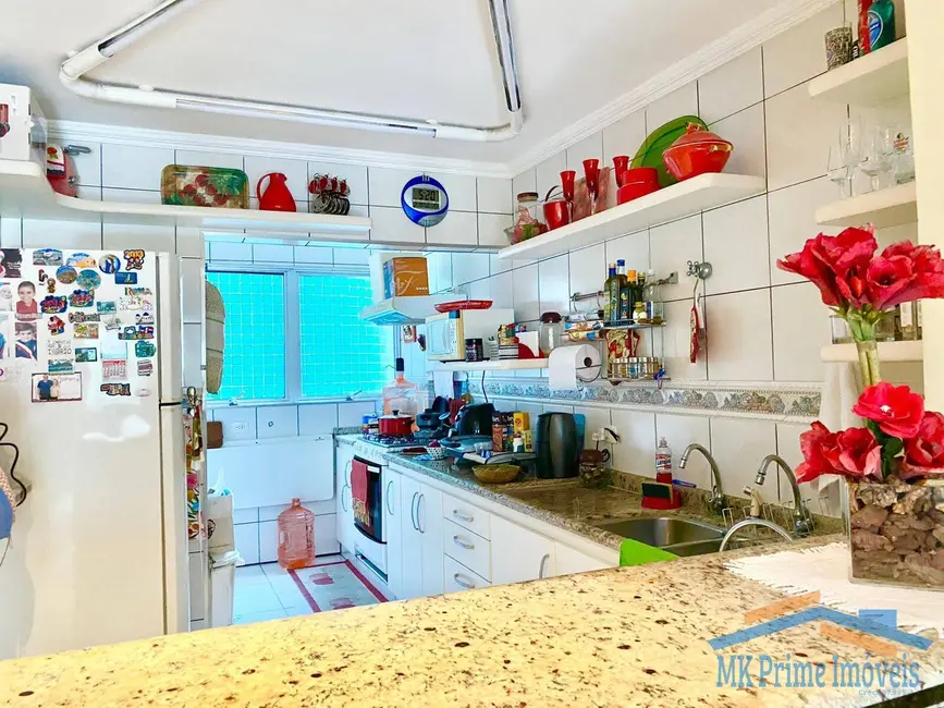 Apartamento com 3 quartos à venda, 100m2 em Enseada, Guaruja - SP - imagem 3 Foto 3 de Apartamento com 3 quartos à venda, 100m2 em Enseada, Guaruja - SP