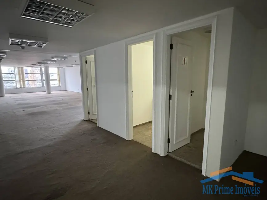 Sala Comercial à venda, 256m2 em Centro, São Paulo - SP - imagem 5 Foto 5 de Sala Comercial à venda, 256m2 em Centro, São Paulo - SP