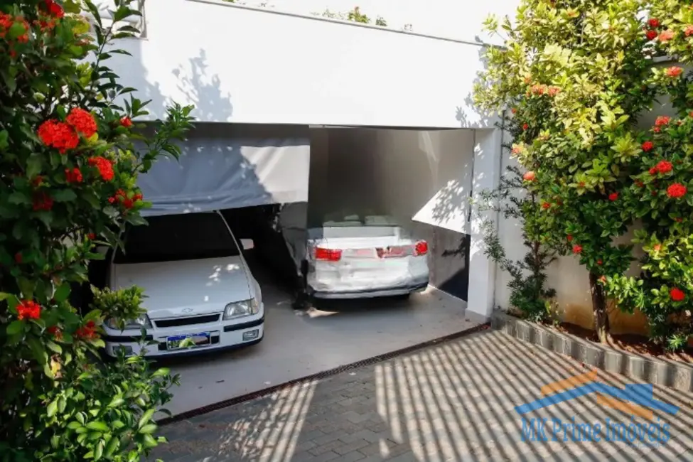 Sobrado com 3 quartos à venda, 190m2 em Vila Osasco, Osasco - SP - imagem 3 Foto 3 de Sobrado com 3 quartos à venda, 190m2 em Vila Osasco, Osasco - SP