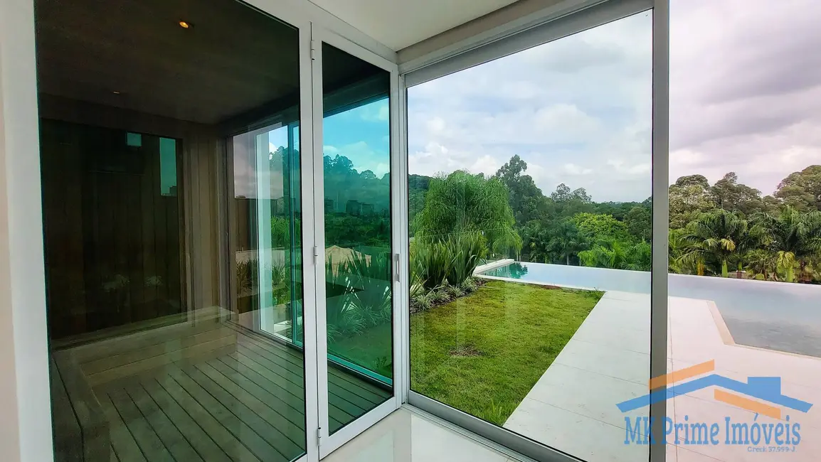 Casa de Condomínio com 7 quartos à venda, 1300m2 em Tamboré, Santana De Parnaiba - SP - imagem 6 Foto 6 de Casa de Condomínio com 7 quartos à venda, 1300m2 em Tamboré, Santana De Parnaiba - SP