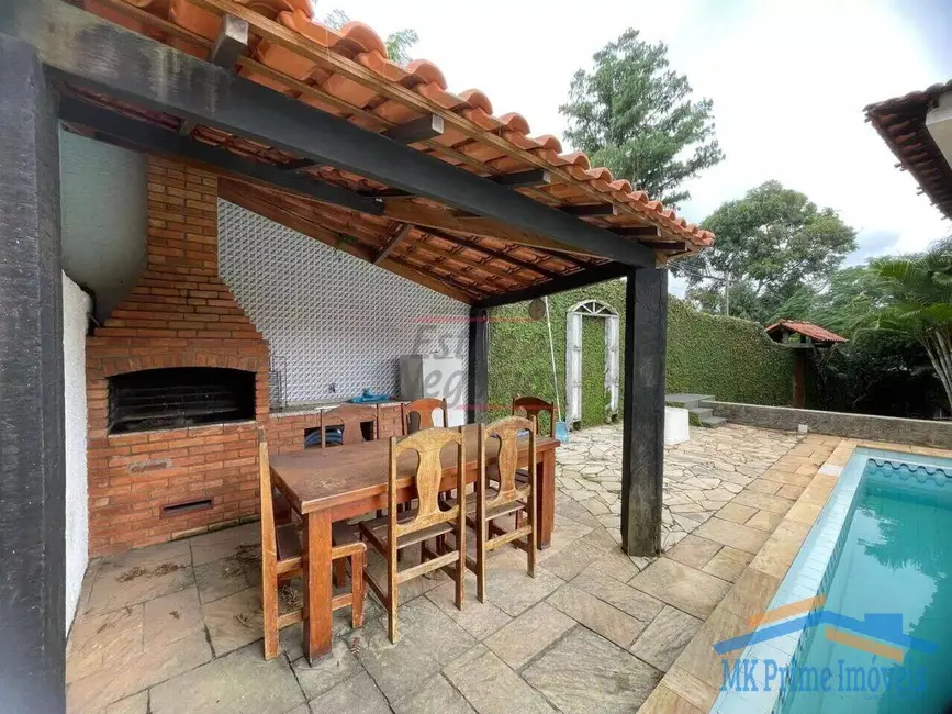 Sobrado com 3 quartos à venda, 570m2 em Jardim Semiramis, Cotia - SP - imagem 3 Foto 3 de Sobrado com 3 quartos à venda, 570m2 em Jardim Semiramis, Cotia - SP