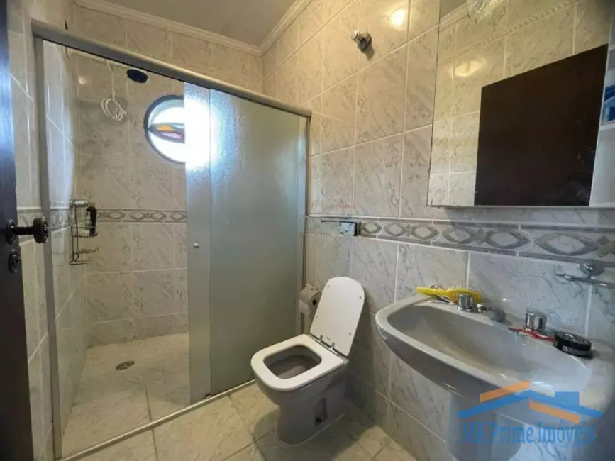 Sobrado com 3 quartos à venda, 570m2 em Jardim Semiramis, Cotia - SP - imagem 8 Foto 8 de Sobrado com 3 quartos à venda, 570m2 em Jardim Semiramis, Cotia - SP