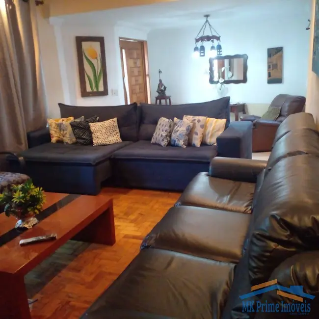 Sobrado com 3 quartos à venda, 250m2 em Adalgisa, Osasco - SP - imagem 7 Foto 7 de Sobrado com 3 quartos à venda, 250m2 em Adalgisa, Osasco - SP