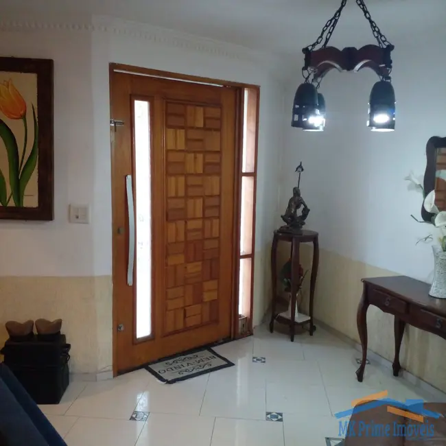 Sobrado com 3 quartos à venda, 250m2 em Adalgisa, Osasco - SP - imagem 4 Foto 4 de Sobrado com 3 quartos à venda, 250m2 em Adalgisa, Osasco - SP