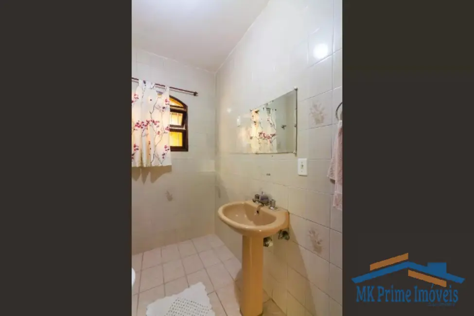 Sobrado com 3 quartos à venda, 190m2 em Cipava, Osasco - SP - imagem 8 Foto 8 de Sobrado com 3 quartos à venda, 190m2 em Cipava, Osasco - SP