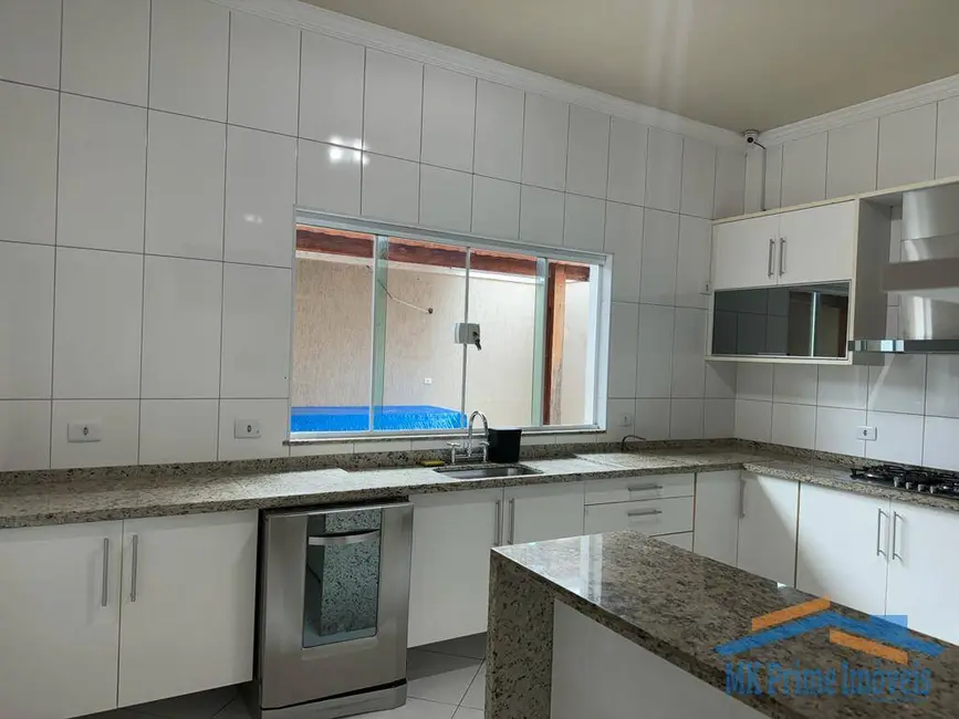 Foto 2 de Casa de Condomínio com 3 quartos à venda, 70m2 em Centro, Cajamar - SP