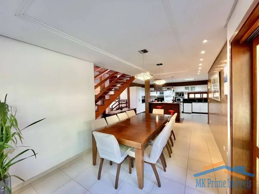 Casa de Condomínio com 5 quartos à venda, 446m2 em Águas da Fazendinha, Carapicuiba - SP - imagem 1 Foto 1 de Casa de Condomínio com 5 quartos à venda, 446m2 em Águas da Fazendinha, Carapicuiba - SP