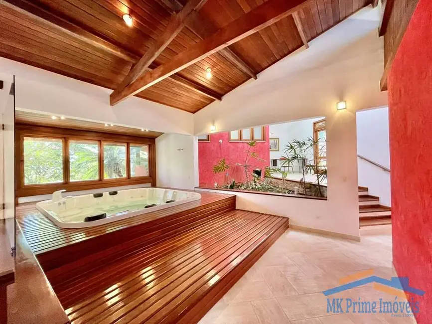 Casa de Condomínio com 5 quartos à venda, 446m2 em Águas da Fazendinha, Carapicuiba - SP - imagem 4 Foto 4 de Casa de Condomínio com 5 quartos à venda, 446m2 em Águas da Fazendinha, Carapicuiba - SP