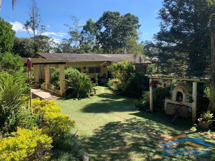 Foto 1 de Sítio / Rancho com 3 quartos à venda, 340m2 em Cachoeira, Cotia - SP