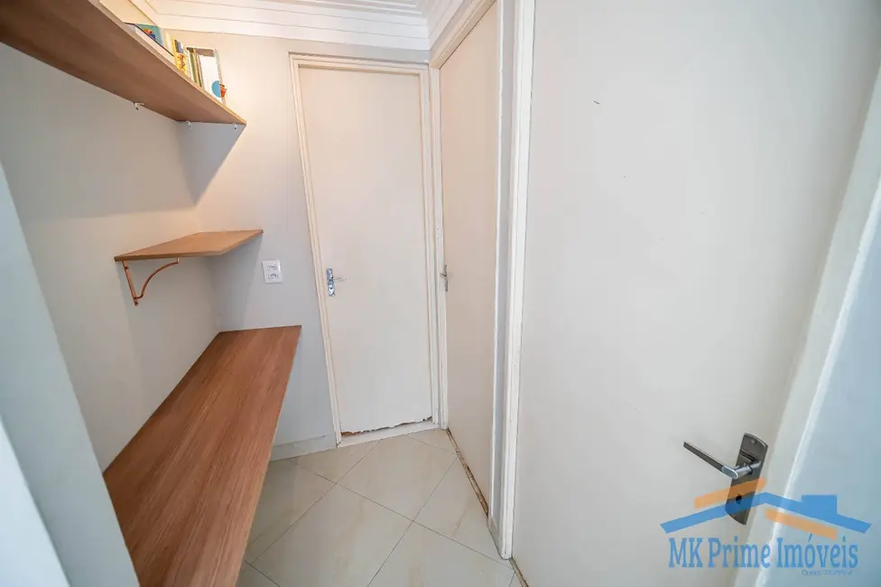 Foto 5 de Apartamento com 2 quartos à venda, 42m2 em São Pedro, Osasco - SP