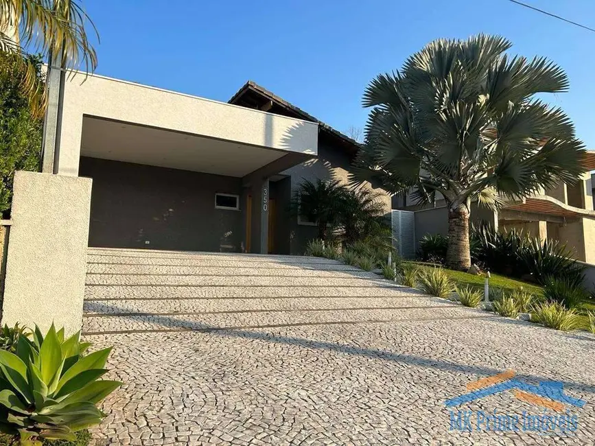 Foto 2 de Casa de Condomínio com 3 quartos à venda, 271m2 em Jardim do Golf I, Jandira - SP