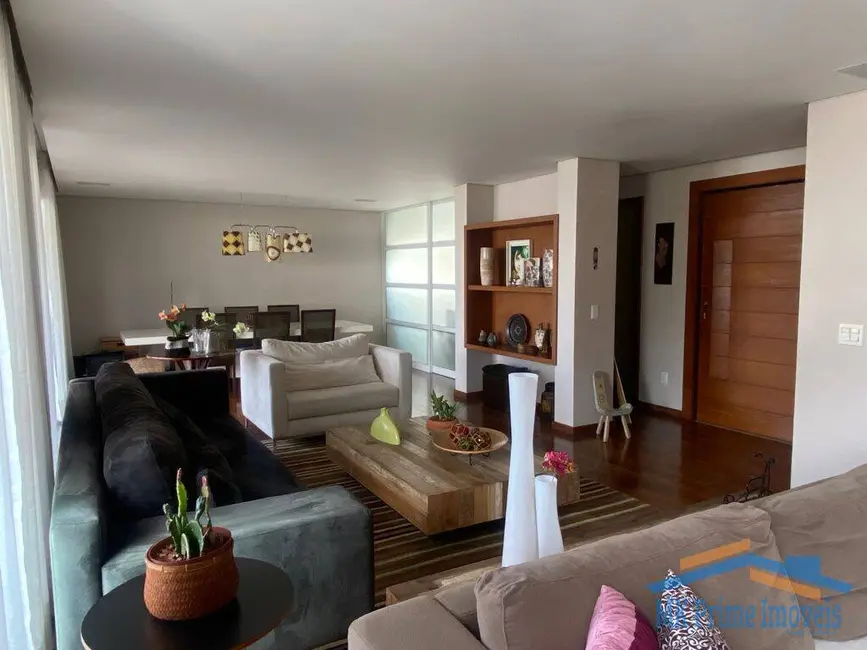 Apartamento com 3 quartos à venda, 200m2 em Indianópolis, São Paulo - SP - imagem 6 Foto 6 de Apartamento com 3 quartos à venda, 200m2 em Indianópolis, São Paulo - SP