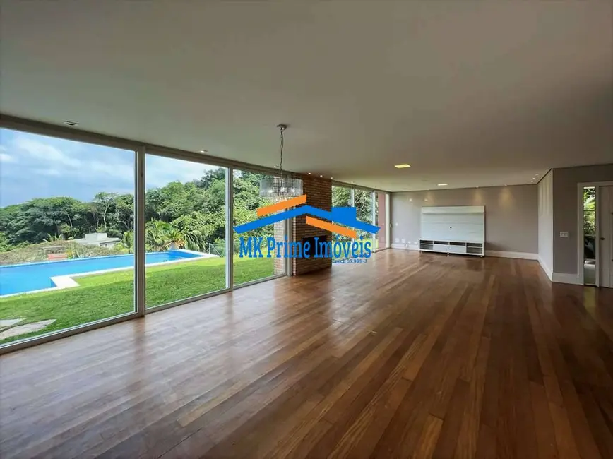 Foto 1 de Casa de Condomínio com 4 quartos para alugar, 494m2 em Pousada dos Bandeirantes, Carapicuiba - SP