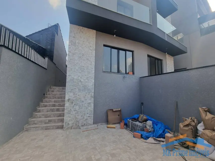 Foto 2 de Sobrado com 2 quartos à venda, 130m2 em Bela Vista, Osasco - SP