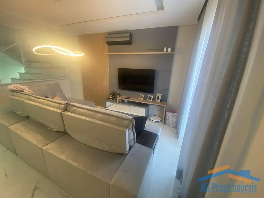 Sobrado com 3 quartos à venda, 208m2 em Bela Vista, Osasco - SP - imagem 7 Foto 7 de Sobrado com 3 quartos à venda, 208m2 em Bela Vista, Osasco - SP