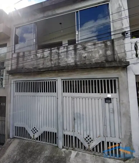 Sobrado com 2 quartos à venda, 125m2 em Jardim Primeiro de Maio, Carapicuiba - SP - imagem 1 Foto 1 de Sobrado com 2 quartos à venda, 125m2 em Jardim Primeiro de Maio, Carapicuiba - SP