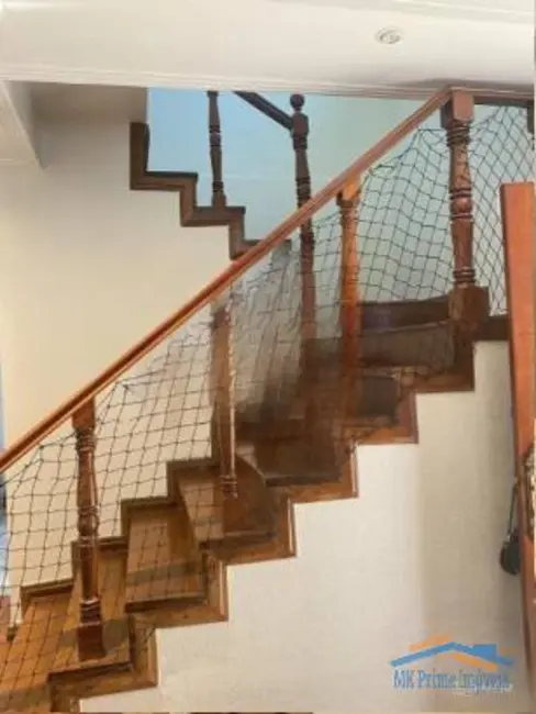 Sobrado com 3 quartos à venda, 168m2 em Ayrosa, Osasco - SP - imagem 3 Foto 3 de Sobrado com 3 quartos à venda, 168m2 em Ayrosa, Osasco - SP