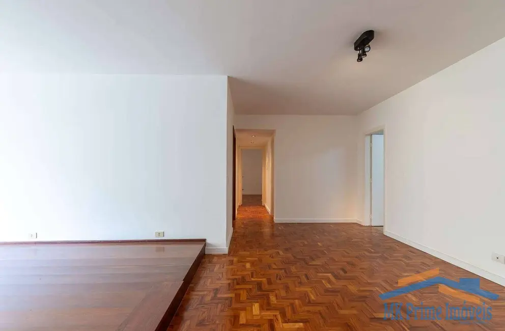 Apartamento com 3 quartos à venda, 139m2 em Bela Vista, São Paulo - SP - imagem 8 Foto 8 de Apartamento com 3 quartos à venda, 139m2 em Bela Vista, São Paulo - SP