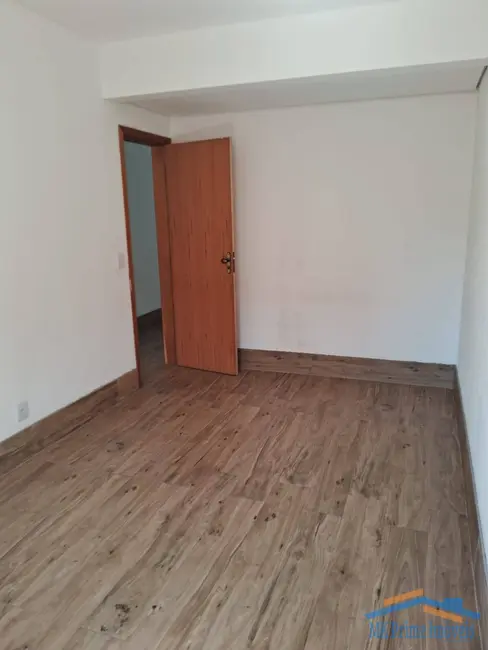 Apartamento com 2 quartos à venda, 65m2 em Jardim Planalto, Carapicuiba - SP - imagem 4 Foto 4 de Apartamento com 2 quartos à venda, 65m2 em Jardim Planalto, Carapicuiba - SP