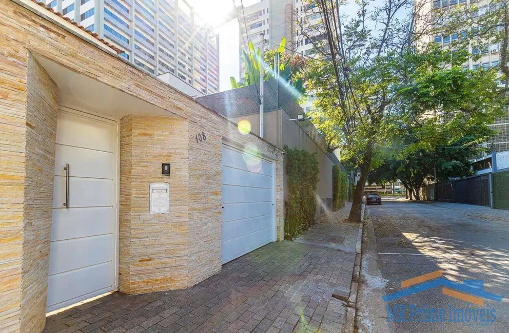 Sobrado com 3 quartos à venda, 220m2 em Jardim Paulistano, São Paulo - SP - imagem 3 Foto 3 de Sobrado com 3 quartos à venda, 220m2 em Jardim Paulistano, São Paulo - SP