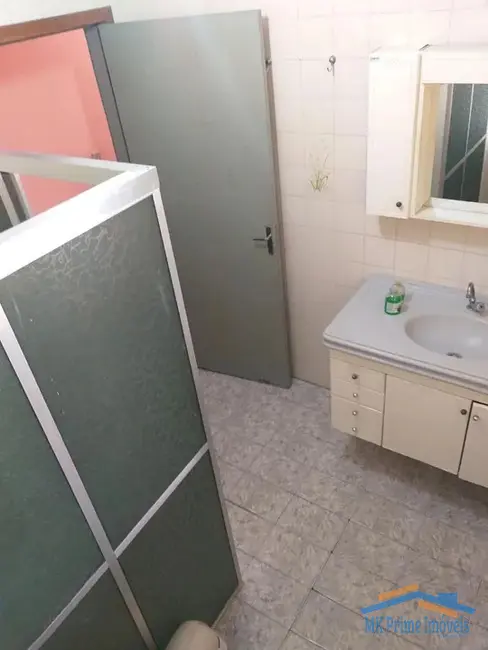 Sobrado com 3 quartos à venda, 229m2 em Jaguaribe, Osasco - SP - imagem 8 Foto 8 de Sobrado com 3 quartos à venda, 229m2 em Jaguaribe, Osasco - SP