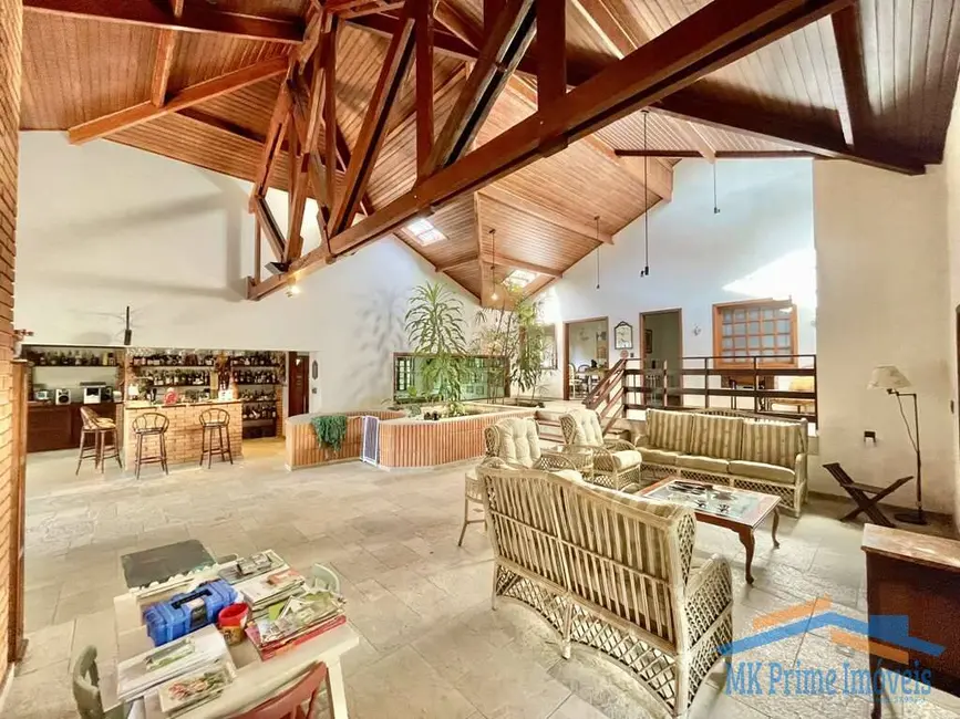 Foto 4 de Sobrado com 5 quartos à venda, 923m2 em Vila Santo Antônio, Cotia - SP