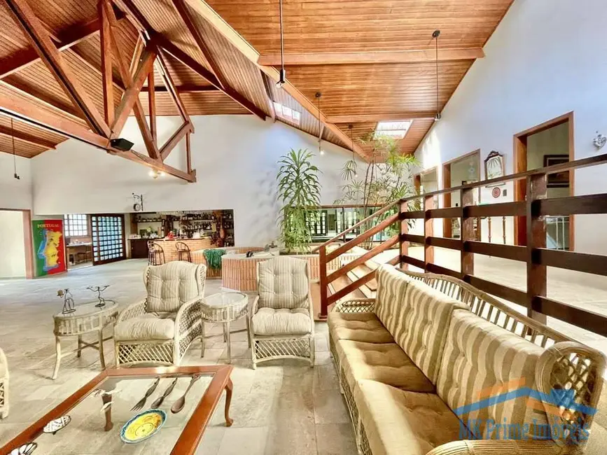 Foto 5 de Sobrado com 5 quartos à venda, 923m2 em Vila Santo Antônio, Cotia - SP