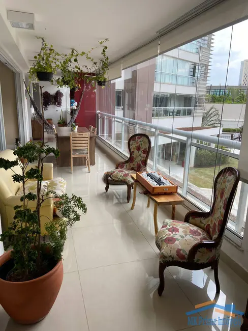 Foto 3 de Apartamento com 4 quartos à venda, 198m2 em Melville Empresarial I e II, Barueri - SP