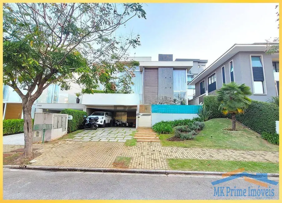 Foto 1 de Casa de Condomínio com 4 quartos para alugar, 390m2 em Alphaville, Santana De Parnaiba - SP