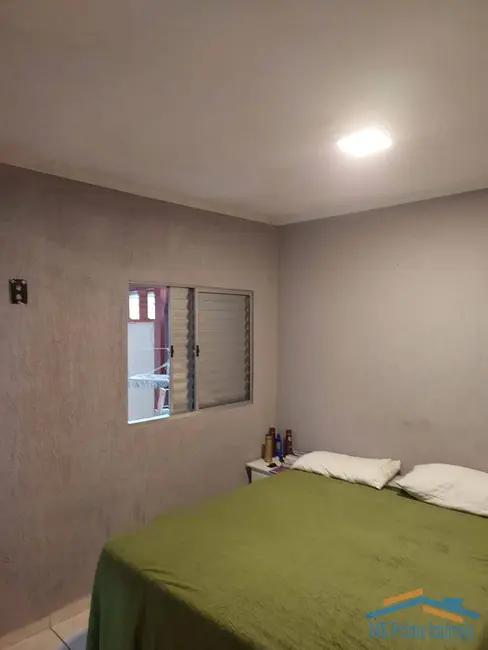 Casa com 3 quartos à venda, 150m2 em Cidade São Francisco, São Paulo - SP - imagem 2 Foto 2 de Casa com 3 quartos à venda, 150m2 em Cidade São Francisco, São Paulo - SP