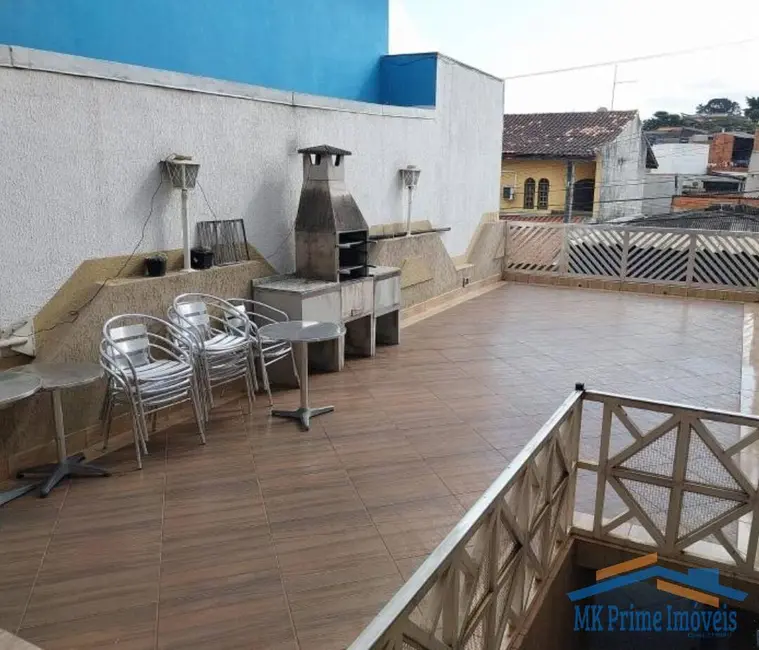 Sobrado com 3 quartos à venda, 110m2 em Jardim Roberto, Osasco - SP - imagem 2 Foto 2 de Sobrado com 3 quartos à venda, 110m2 em Jardim Roberto, Osasco - SP