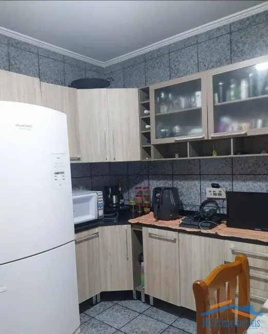 Sobrado com 3 quartos à venda, 110m2 em Jardim Roberto, Osasco - SP - imagem 5 Foto 5 de Sobrado com 3 quartos à venda, 110m2 em Jardim Roberto, Osasco - SP