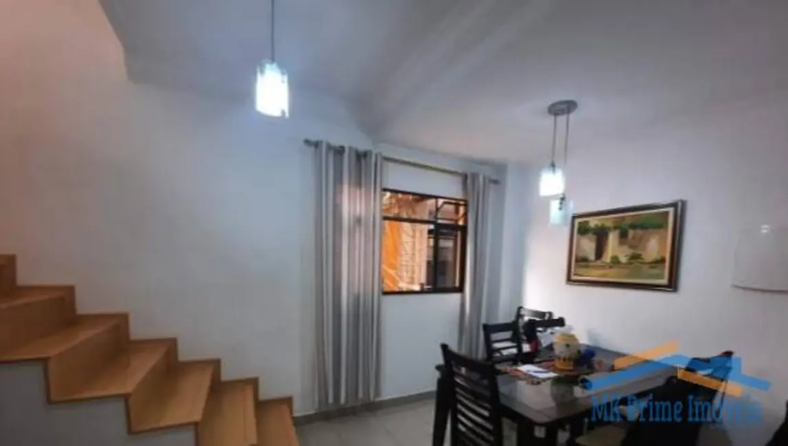 Sobrado com 3 quartos à venda, 230m2 em Osasco - SP - imagem 4 Foto 4 de Sobrado com 3 quartos à venda, 230m2 em Osasco - SP