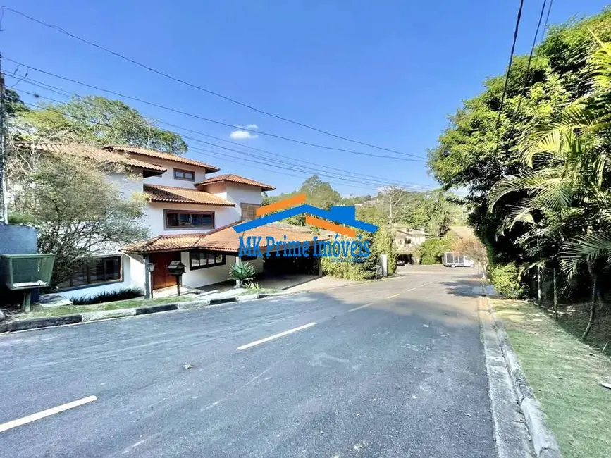 Foto 2 de Casa de Condomínio com 5 quartos para alugar, 312m2 em Aldeia da Fazendinha, Carapicuiba - SP