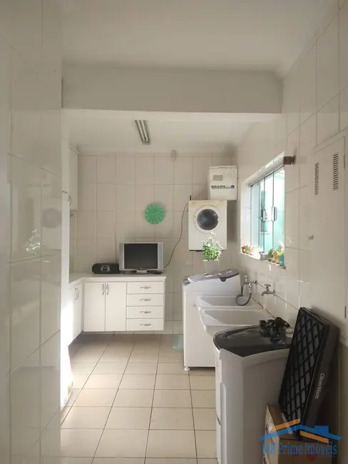 Sobrado com 3 quartos à venda, 336m2 em Parque dos Príncipes, São Paulo - SP - imagem 9 Foto 9 de Sobrado com 3 quartos à venda, 336m2 em Parque dos Príncipes, São Paulo - SP