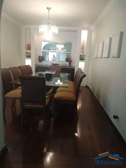 Sobrado com 3 quartos à venda, 336m2 em Parque dos Príncipes, São Paulo - SP - imagem 6 Foto 6 de Sobrado com 3 quartos à venda, 336m2 em Parque dos Príncipes, São Paulo - SP