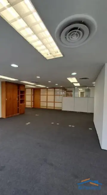 Sala Comercial à venda e para alugar, 384m2 em Bela Vista, São Paulo - SP - imagem 3 Foto 3 de Sala Comercial à venda e para alugar, 384m2 em Bela Vista, São Paulo - SP