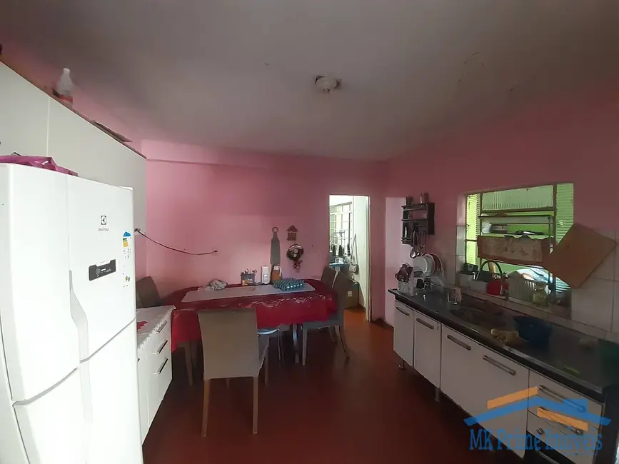 Sobrado com 4 quartos à venda, 165m2 em Vila Maria Helena, Carapicuiba - SP - imagem 3 Foto 3 de Sobrado com 4 quartos à venda, 165m2 em Vila Maria Helena, Carapicuiba - SP