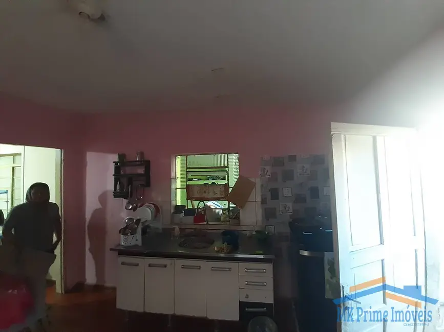 Sobrado com 4 quartos à venda, 165m2 em Vila Maria Helena, Carapicuiba - SP - imagem 4 Foto 4 de Sobrado com 4 quartos à venda, 165m2 em Vila Maria Helena, Carapicuiba - SP