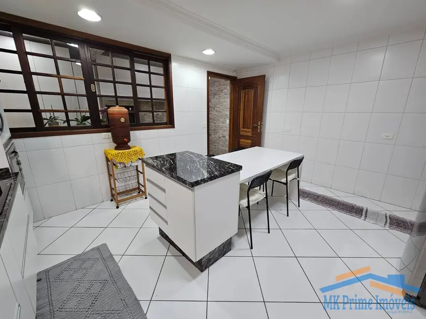 Sobrado com 3 quartos à venda, 299m2 em Jardim Patente Novo, São Paulo - SP - imagem 5 Foto 5 de Sobrado com 3 quartos à venda, 299m2 em Jardim Patente Novo, São Paulo - SP