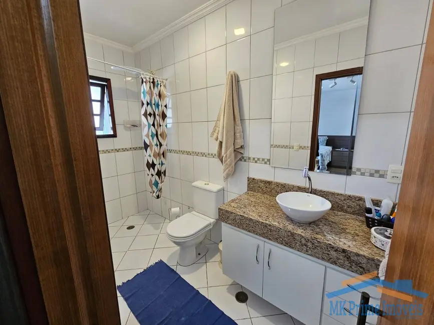 Sobrado com 3 quartos à venda, 299m2 em Jardim Patente Novo, São Paulo - SP - imagem 9 Foto 9 de Sobrado com 3 quartos à venda, 299m2 em Jardim Patente Novo, São Paulo - SP