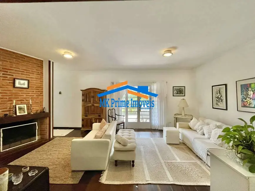 Casa de Condomínio com 4 quartos à venda, 399m2 em Moinho Velho, Embu Das Artes - SP - imagem 2 Foto 2 de Casa de Condomínio com 4 quartos à venda, 399m2 em Moinho Velho, Embu Das Artes - SP