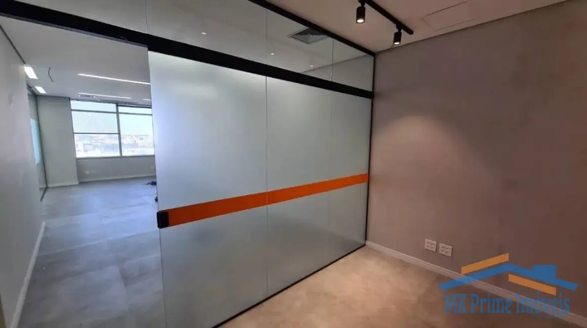Foto 3 de Sala Comercial à venda, 90m2 em Barueri - SP