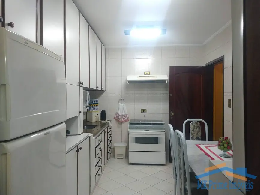 Sobrado com 2 quartos à venda, 246m2 em Cipava, Osasco - SP - imagem 9 Foto 9 de Sobrado com 2 quartos à venda, 246m2 em Cipava, Osasco - SP