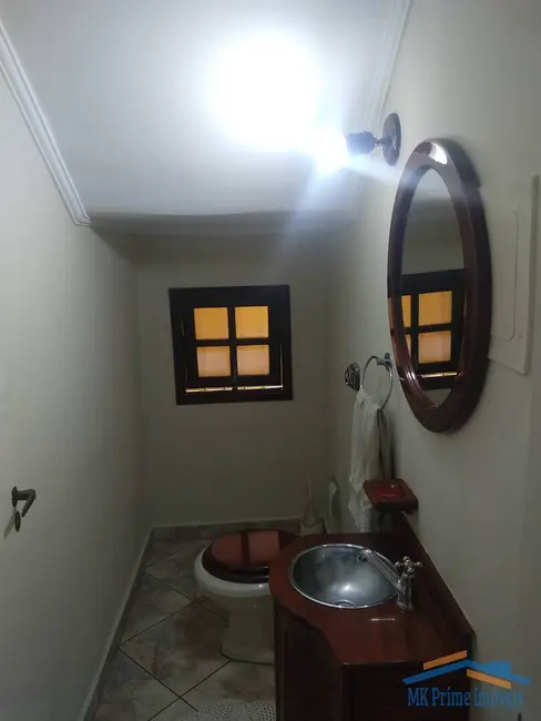 Sobrado com 2 quartos à venda, 246m2 em Cipava, Osasco - SP - imagem 5 Foto 5 de Sobrado com 2 quartos à venda, 246m2 em Cipava, Osasco - SP