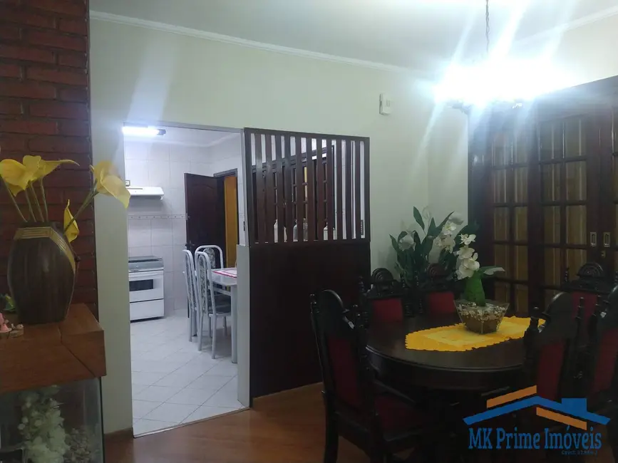 Sobrado com 2 quartos à venda, 246m2 em Cipava, Osasco - SP - imagem 6 Foto 6 de Sobrado com 2 quartos à venda, 246m2 em Cipava, Osasco - SP